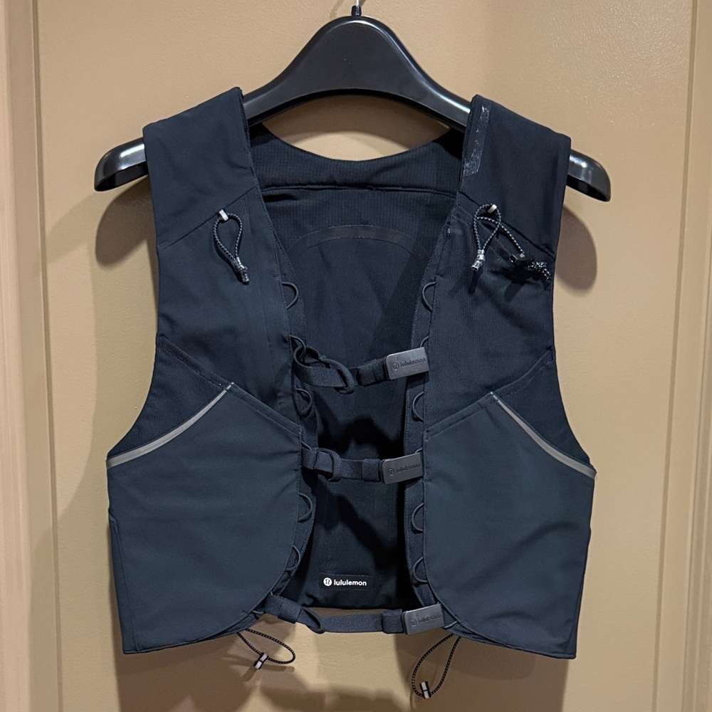lululemon athletica Black Performance Vest